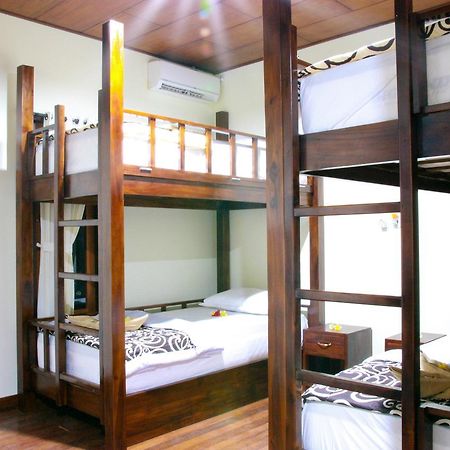 Medal Jaya Hostel & Room Lembongan Exterior foto